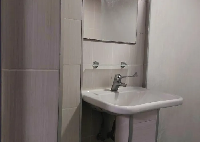 Route 80 Vendégház *